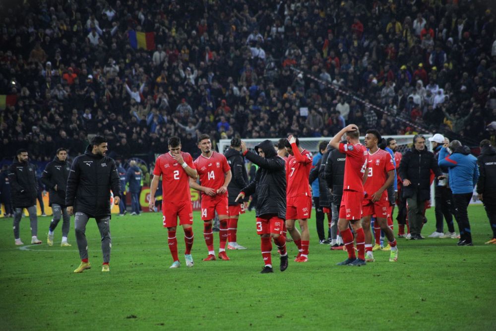 Gest frumos al fotbaliștilor Elveției, la finalul meciului cu România_16