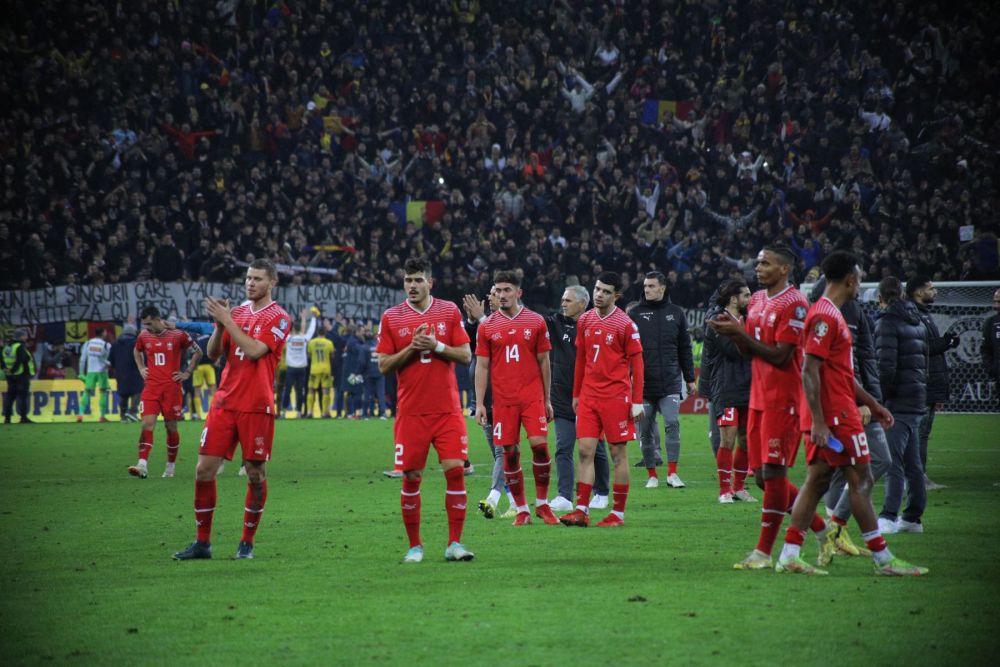 Gest frumos al fotbaliștilor Elveției, la finalul meciului cu România_7
