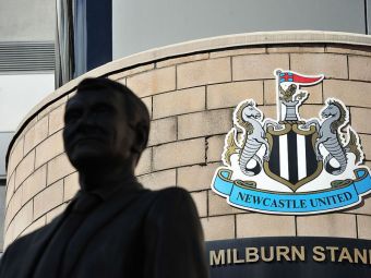 
	Fanii lui Newcastle, furioși pe strategia de transferuri a conducerii. Pe cine vor să cumpere bogații din Premier League
