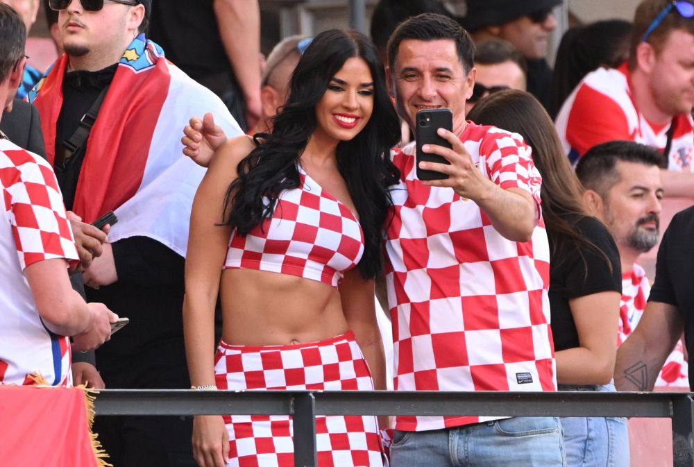 Ivana Knoll nu se dezminte după ce Croația s-a calificat la EURO 2024. Promisiunea celei mai cunoscute susținătoare a naționalei_30