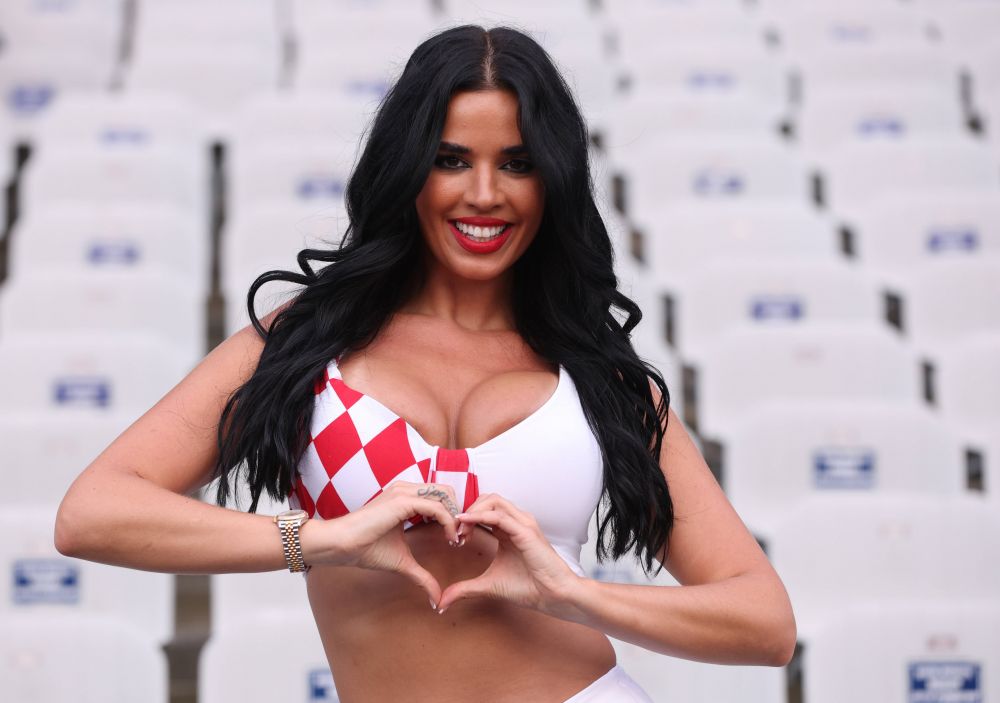 Ivana Knoll nu se dezminte după ce Croația s-a calificat la EURO 2024. Promisiunea celei mai cunoscute susținătoare a naționalei_65