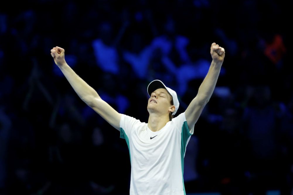 Djokovic, în genunchi. Italia tânărului Sinner învinge Serbia și se califică în finala Cupei Davis, după 25 de ani_17