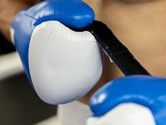 Calificare în optimi la Campionatele Mondiale de box! Performanța lui Daniel Grigorie