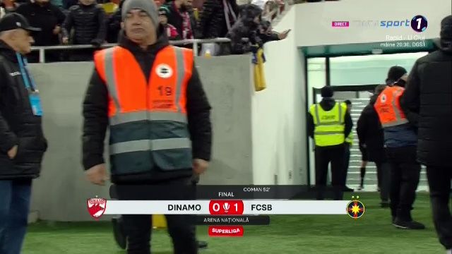 Elias Charalambous, gest obscen în fața fanilor lui Dinamo. Cipriotul a cedat imediat după derby_5