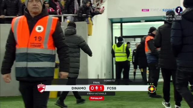 Elias Charalambous, gest obscen în fața fanilor lui Dinamo. Cipriotul a cedat imediat după derby_6
