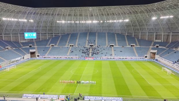 
	Bate vântul în tribune la FCU Craiova - Sepsi! Câți fani sunt prezenți la meci
