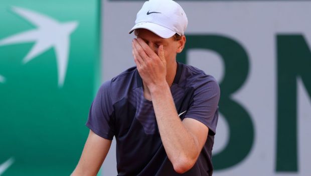 
	Imaginea anului! Cum arăta Jannik Sinner ultima dată când Novak Djokovic a pierdut un meci în Cupa Davis
