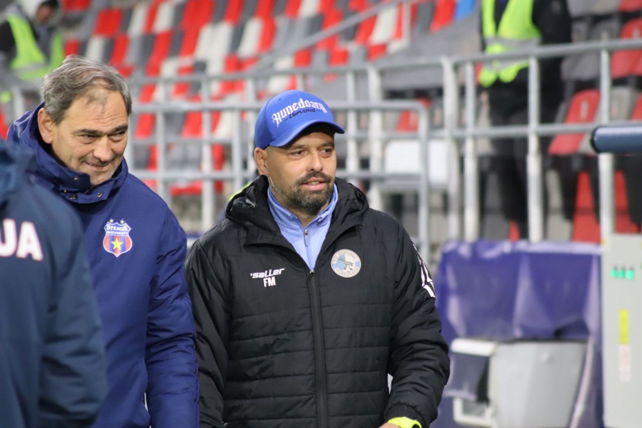 Primul antrenor contactat de Dinamo, după plecarea lui Burcă: "Simt că trebuie să rămân la actuala echipă"_3