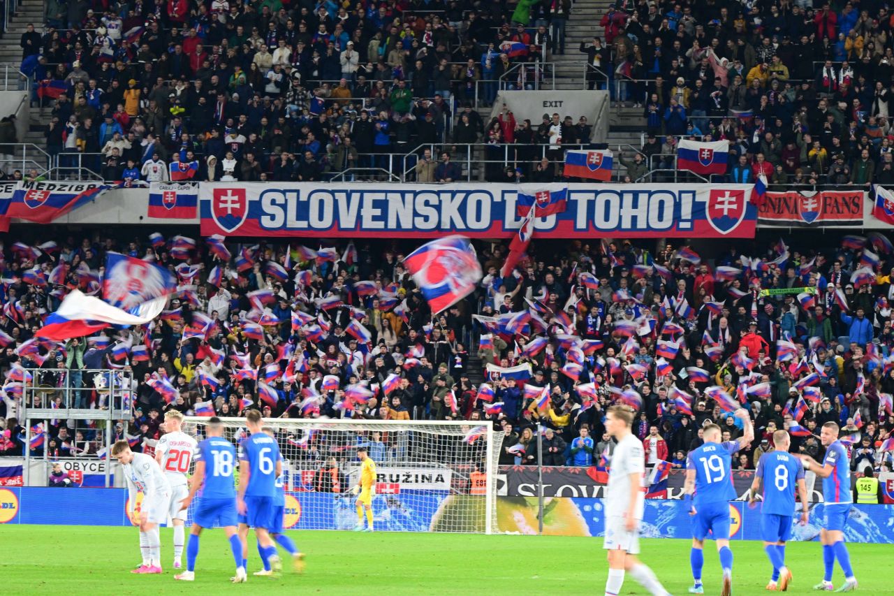 Cine e Slovacia, adversara României la EURO 2024: antrenor italian și jucători la PSG, Newcastle sau Napoli_6