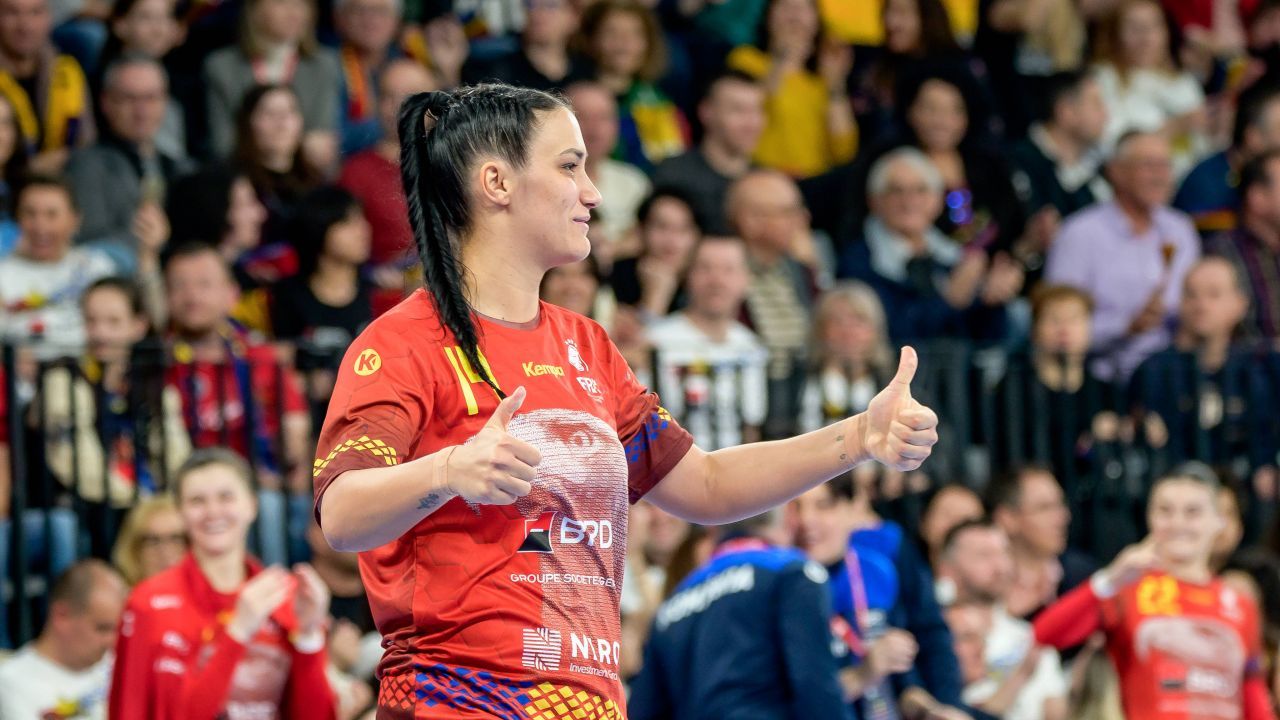 Bianca Bazaliu Campionatul Mondial de handbal feminin Romania - Japonia