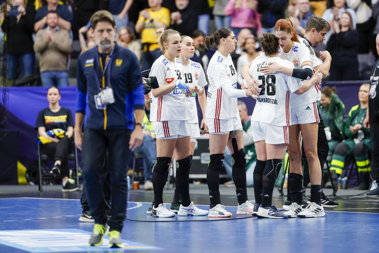 Ungaria, OUT de la Campionatul Mondial de handbal feminin. Suedia, pe val + Cine se mai luptă pentru calificarea în sferturi_3