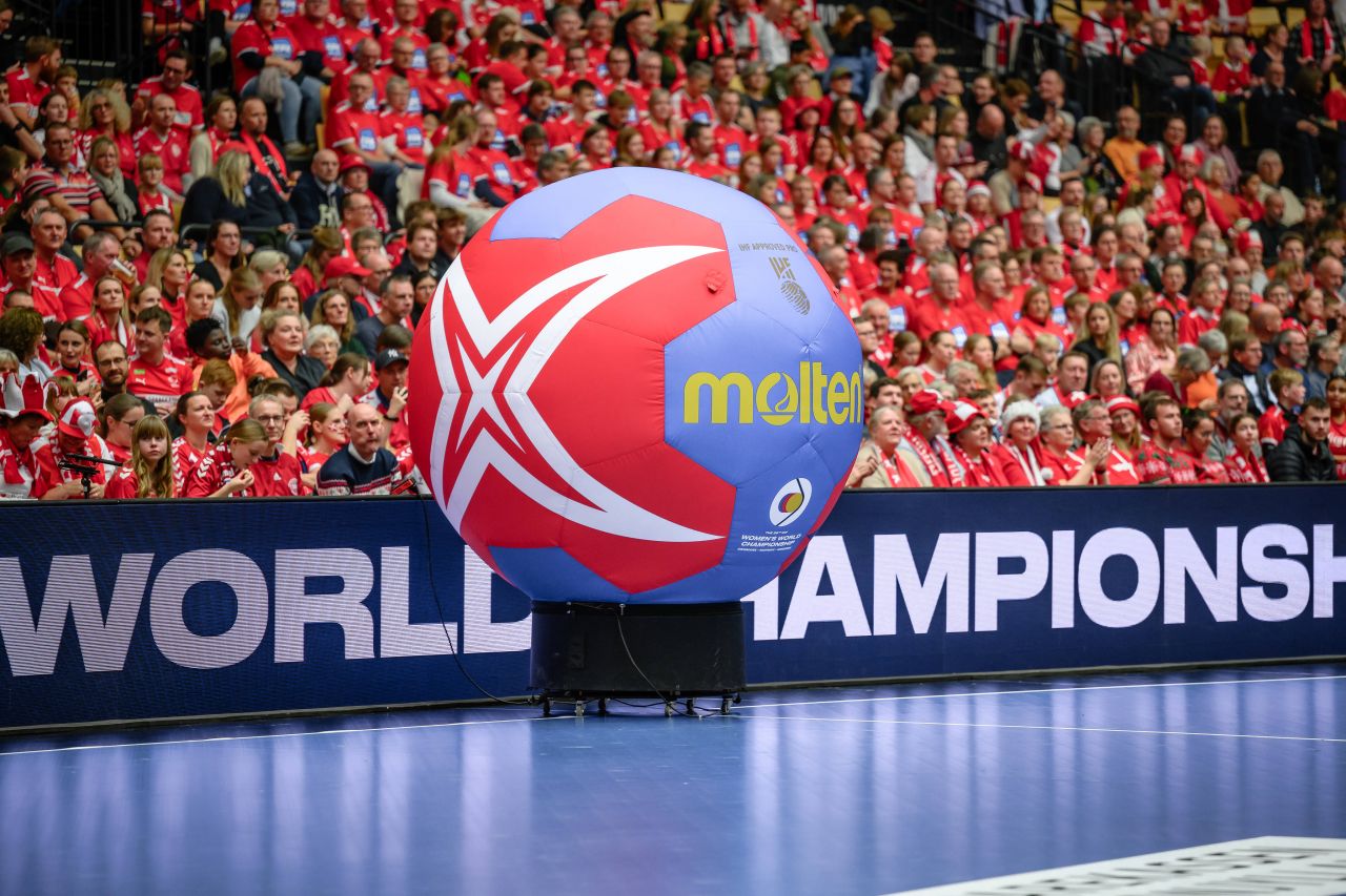 S-au stabilit sferturile de finală la Campionatul Mondial de handbal feminin! Cum arată programul_1