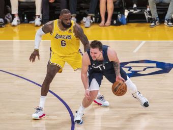 
	Cât s-a încheiat duelul titanilor LeBron James - Luka Doncic din Los Angeles Lakers - Dallas Mavericks, după ce ambii au înscris câte 33 de puncte
