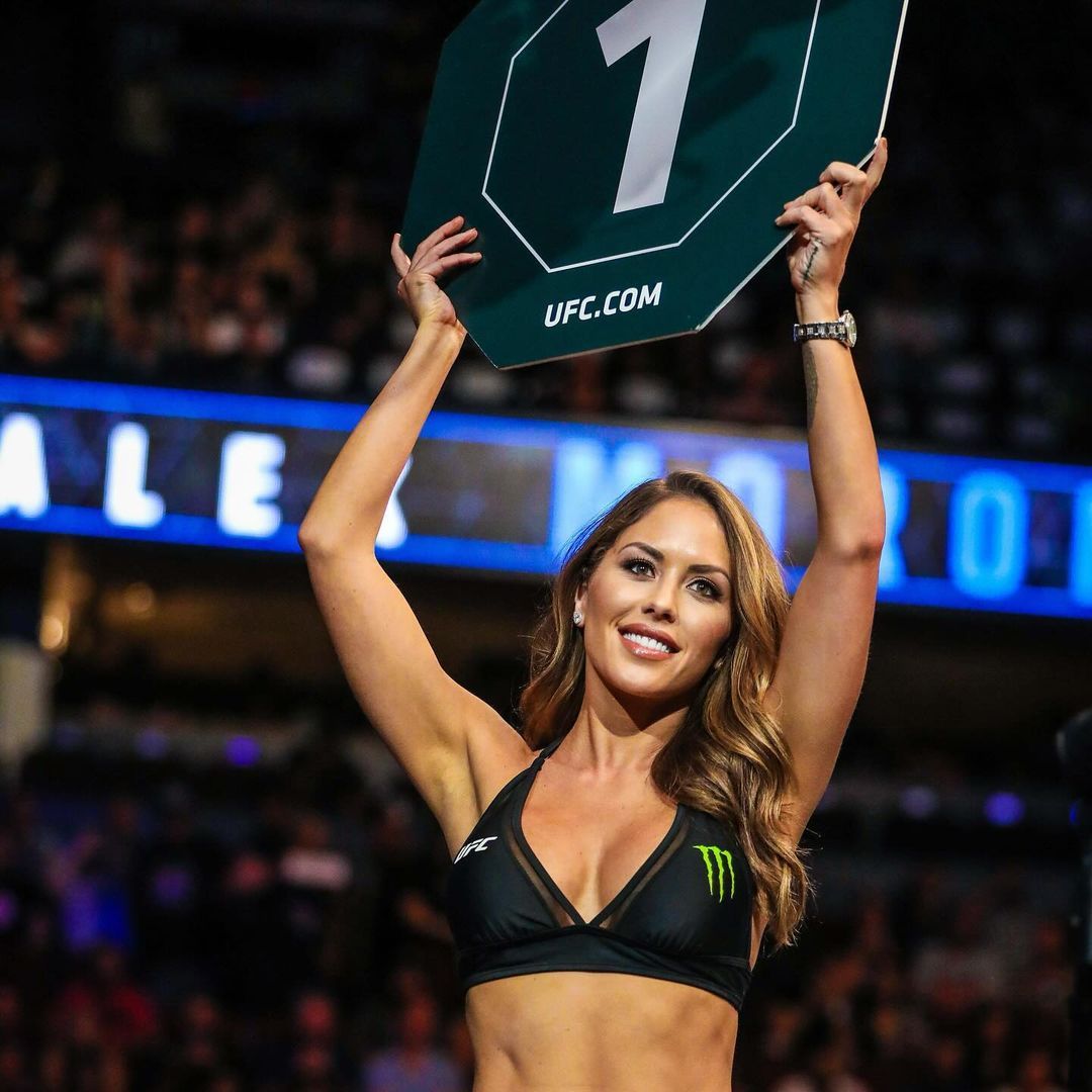 Anunțul neașteptat făcut de cea mai sexy Ring Girl din UFC la premiile World MMA: „E ultima dată!” _49