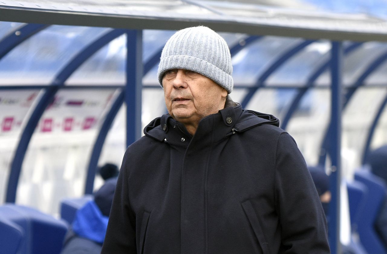 Mircea Lucescu a intervenit decisiv pentru a nu fi dat afară antrenorul din prima ligă!_2