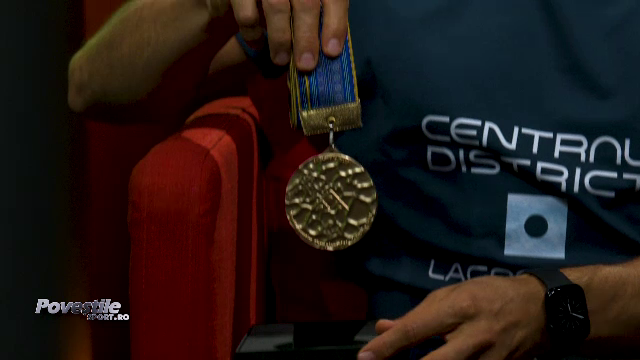Constantin Popovici și-a prezentat medalia de campion mondial la Poveștile Sport.ro: ”Extraordinar de frumoasă”_3