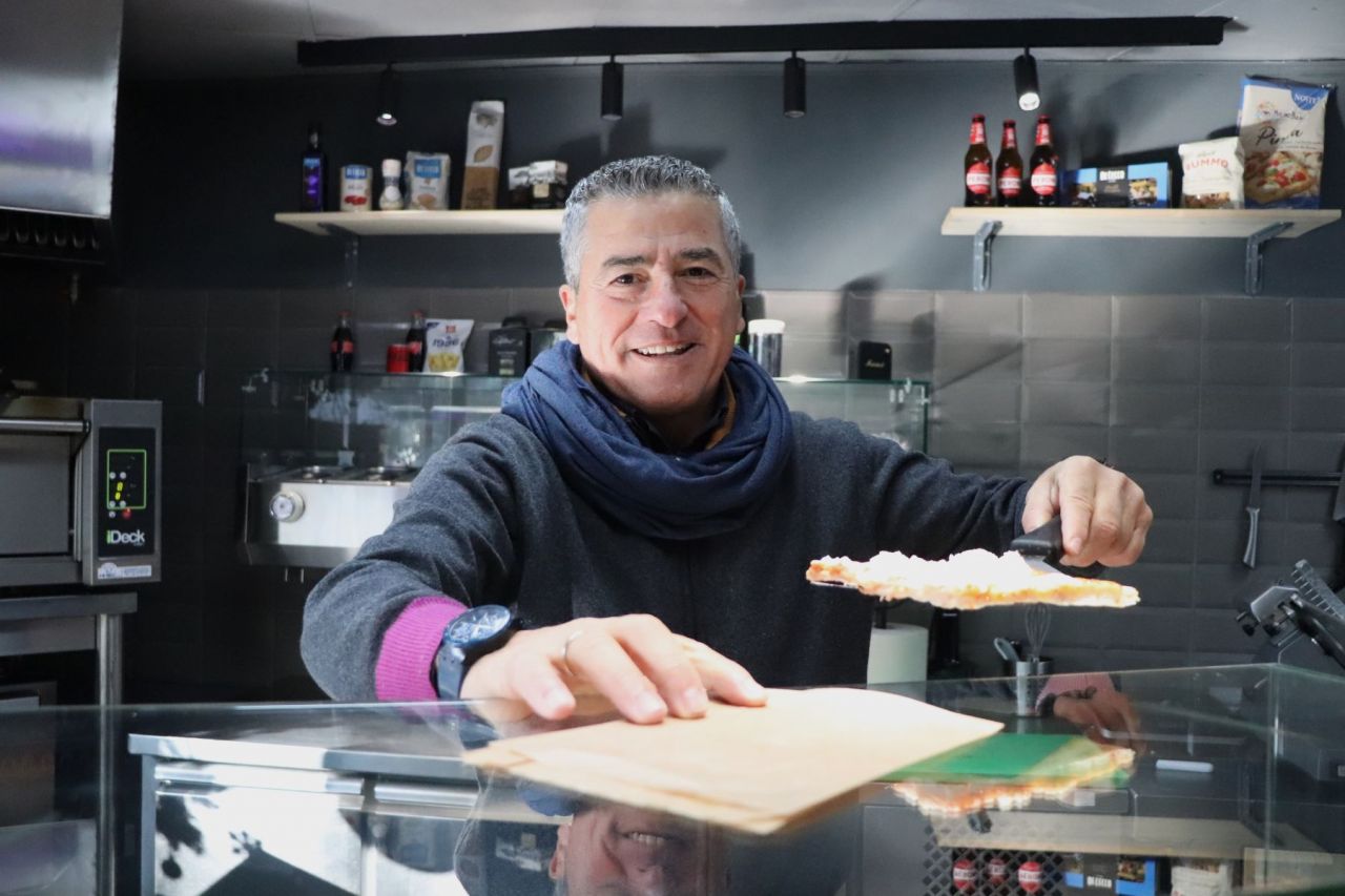 Renzo Rossi a lucrat la FCSB, Rapid și CFR Cluj, dar spune că are comerțul în sânge. "Am deschis o pizzerie cu rețete ca la Roma!"_5