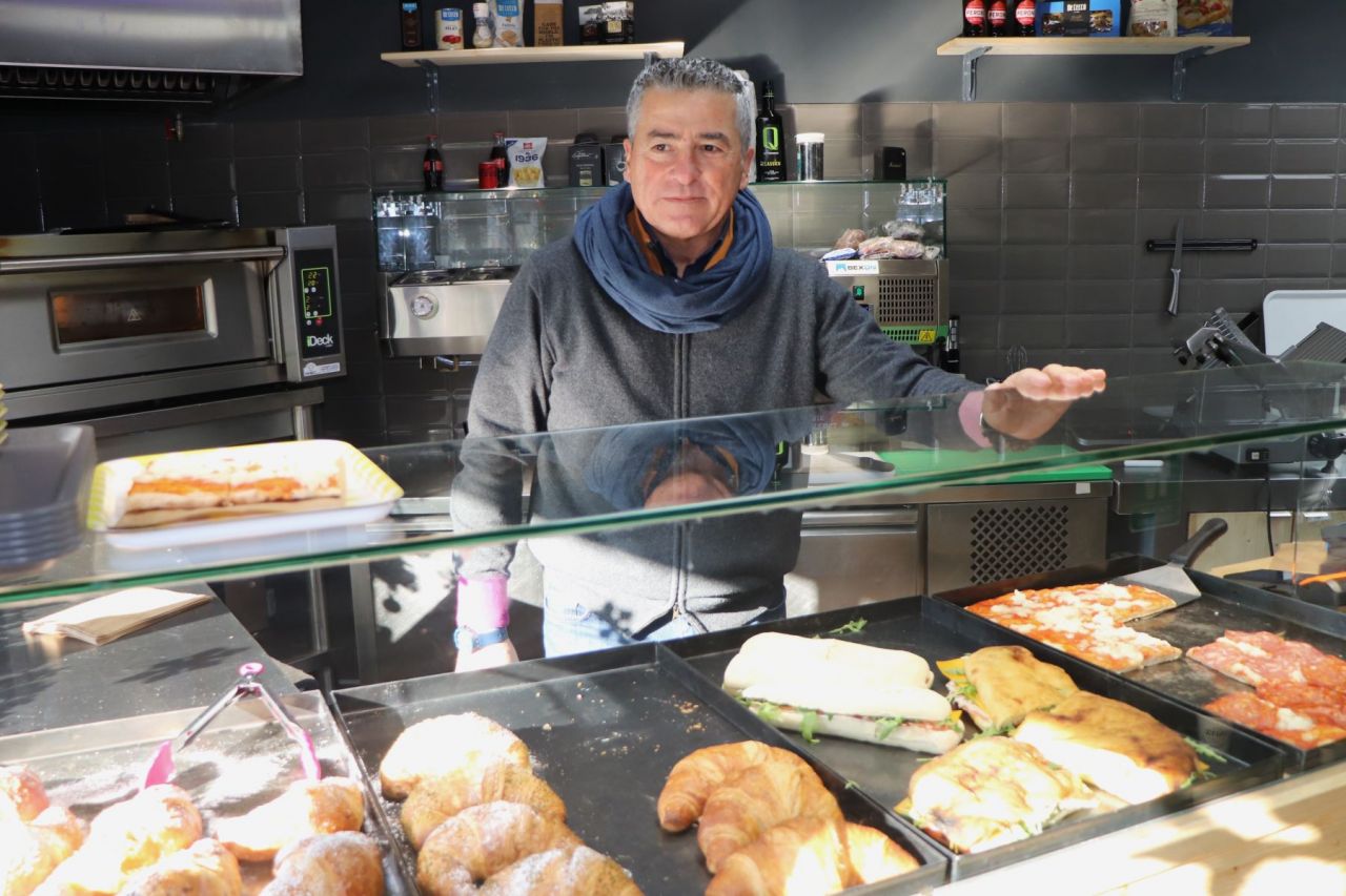 Renzo Rossi a lucrat la FCSB, Rapid și CFR Cluj, dar spune că are comerțul în sânge. "Am deschis o pizzerie cu rețete ca la Roma!"_9