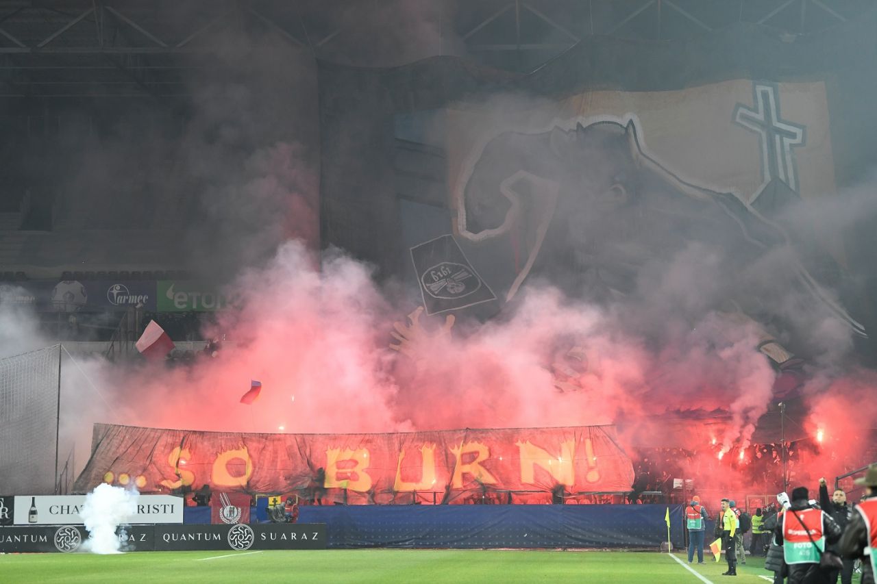 Fanii lui U Cluj au invadat stadionul marii rivale! Imagini spectaculoase din Gruia_1