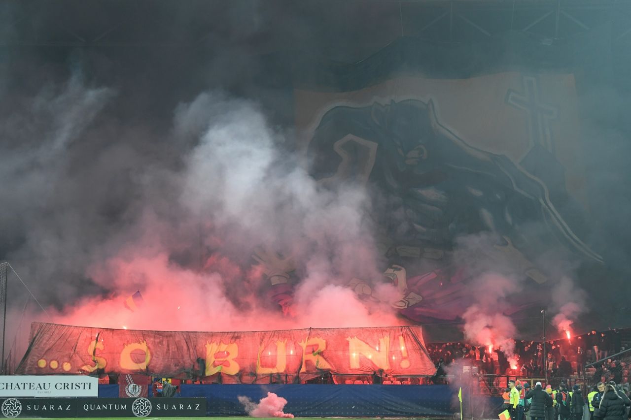 Fanii lui U Cluj au invadat stadionul marii rivale! Imagini spectaculoase din Gruia_3