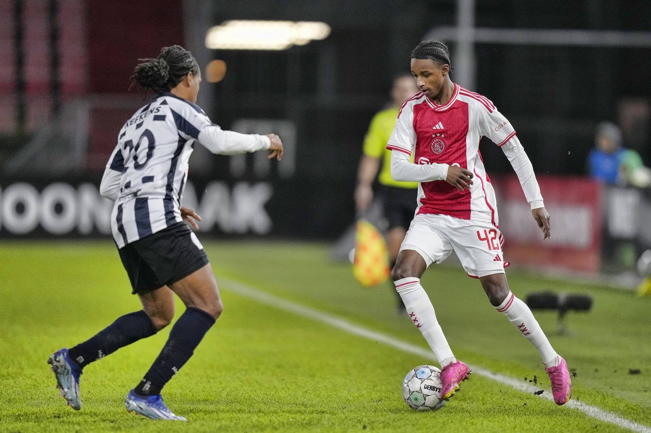 Rușine istorică pentru Ajax! A fost eliminată din Cupa Olandei de o echipă de Liga 4_1