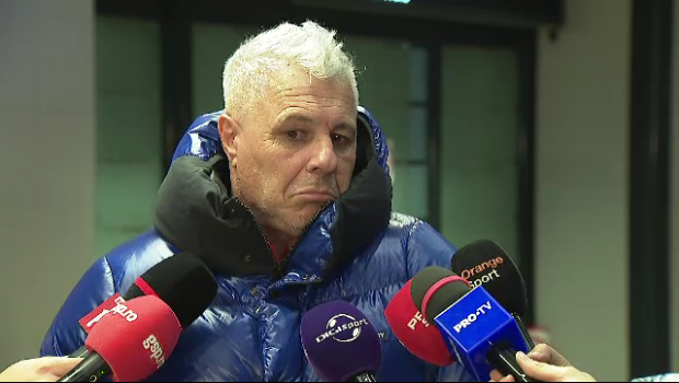 
	Marius Șumudică s-a întors în țară și a fost întrebat dacă revine la Rapid
