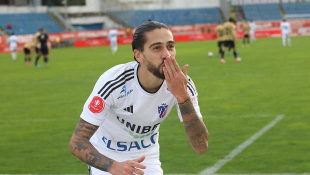 
	Pleacă Eduard Florescu de la FC Botoșani? Răspunsul lui Valeriu Iftime
