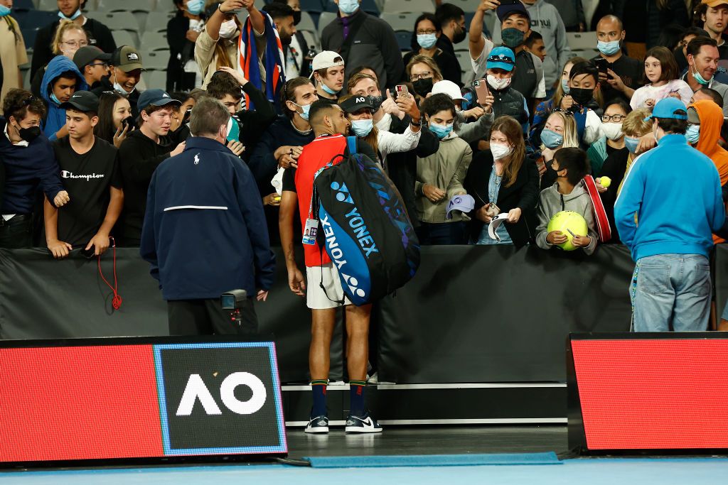 „O spun pentru toți idioții” Reacția lui Kyrgios, după ce Djokovic s-a accidentat și a pierdut în Australia, după 5 ani_51