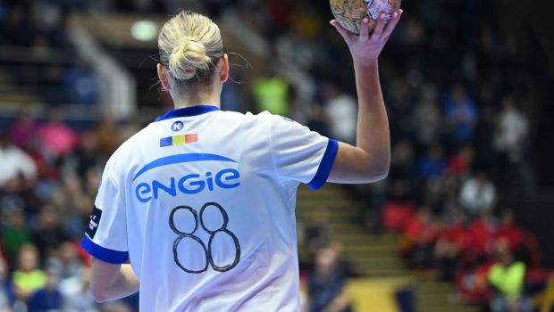 Se întâmplă în EHF Champions League! Jucătoarele lui Buducnost, pe teren în tricoul lui CSM București și cu număr desenat cu marker