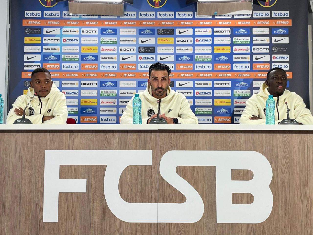 Luis Phelipe și Baba Alhassan, prezentați la FCSB: "Nu mi-a venit să cred când am auzit că mă vor"_6