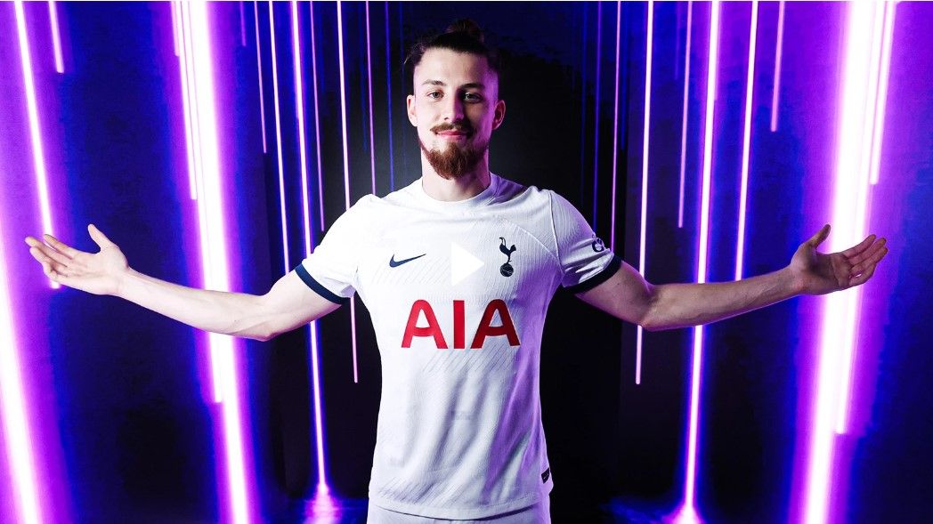 Englezii au făcut spectacol pe rețelele sociale după ce Radu Drăgușin a debutat la Tottenham: ”Cel mai bun”_1