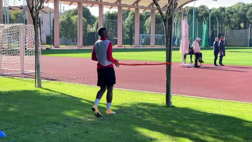 Cum a fost surprins Luis Phelipe la antrenamentul FCSB-ului din Antalya_14