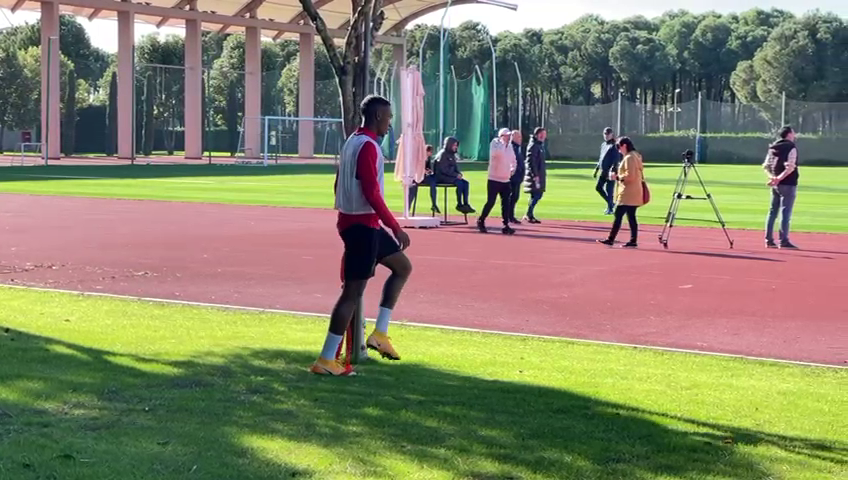 Cum a fost surprins Luis Phelipe la antrenamentul FCSB-ului din Antalya_20