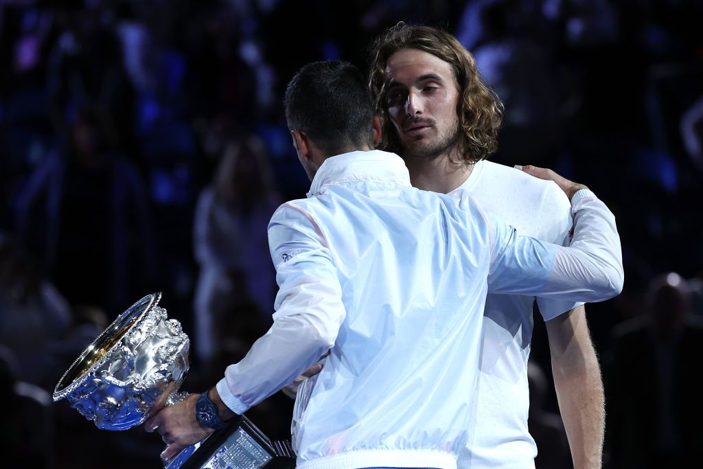 Djokovic face „șpagatul lui Van Damme” și dă la coș: a făcut show la Melbourne înainte de Australian Open 2024_30
