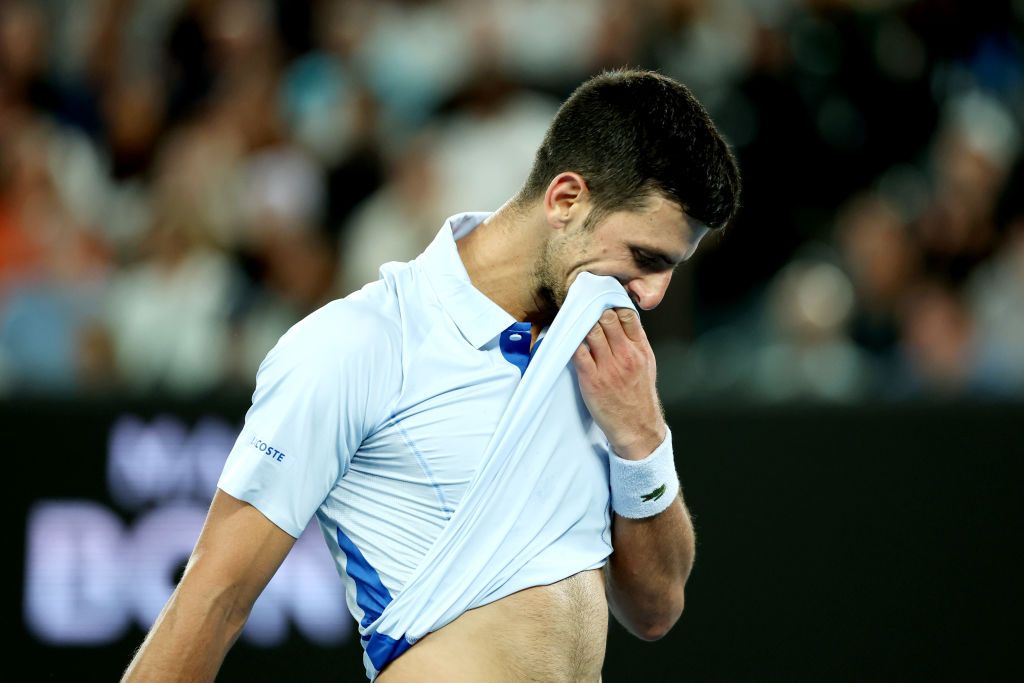 Semn că și Djokovic îmbătrânește! „Nole” a bifat o premieră negativă în carieră, la Australian Open 2024_57