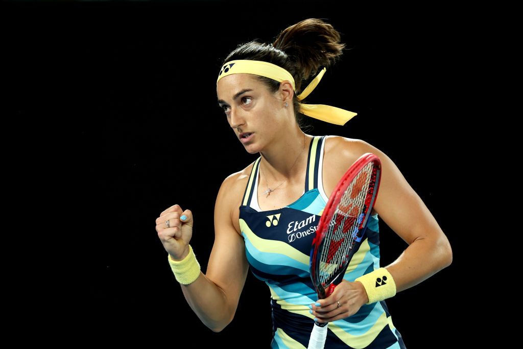 Australian Open 2024 | Caroline Garcia „a zburat” peste Naomi Osaka, care s-a apucat de citit în timpul meciului pierdut_2