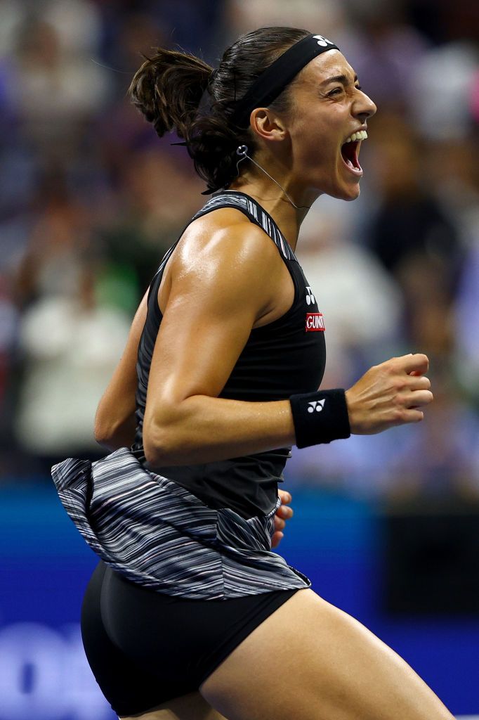 Australian Open 2024 | Caroline Garcia „a zburat” peste Naomi Osaka, care s-a apucat de citit în timpul meciului pierdut_43