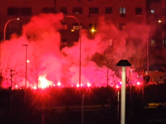 
	Atmosferă incendiară la Madrid, înainte de Atletico - Real. Fanii gazdelor s-au dezlănțuit în jurul stadionului
