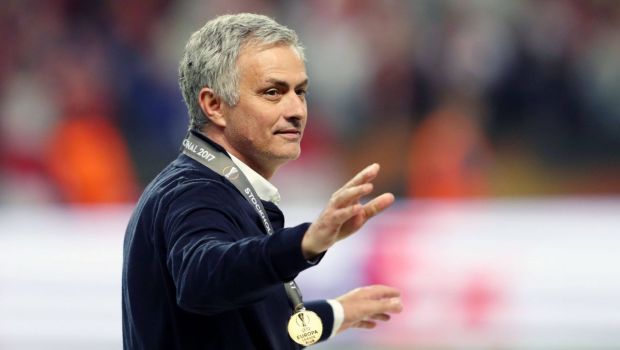 
	Jose Mourinho e gata de revenire! Patronul clubului l-a chemat la negocieri
