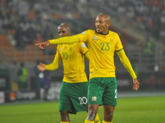
	Fără Siyabonga Ngezana, Africa de Sud a distrus Namibia la Cupa Africii! Calificarea în optimi se decide în ultima rundă
