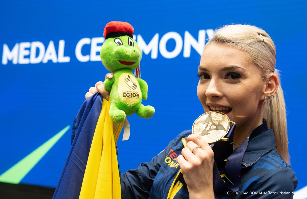 Bernadette Szocs a băgat frica în chinezoaice! Medaliată cu bronz la Europe Top 16, jucătoarea de tenis de masă face o dezvăluire de zile mari _3