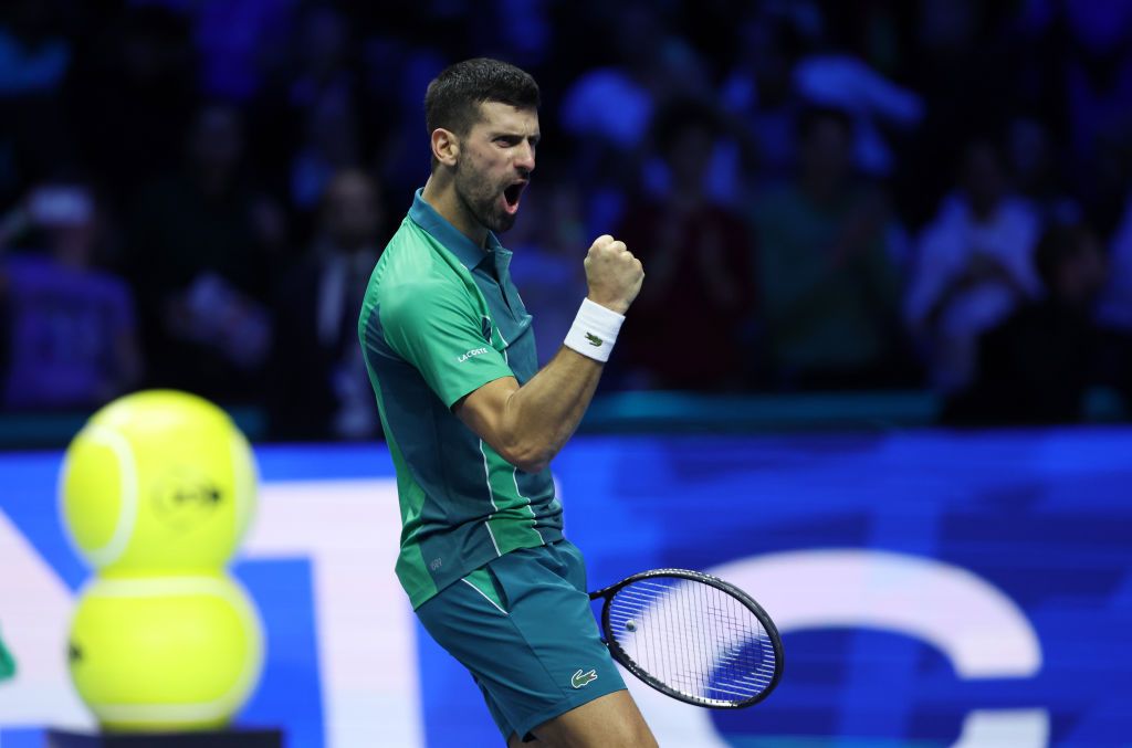 Djokovic, „extraterestru” în ciuda insolației: punctele de maestru prin care s-a calificat în a 11-a semifinală la Melbourne_28