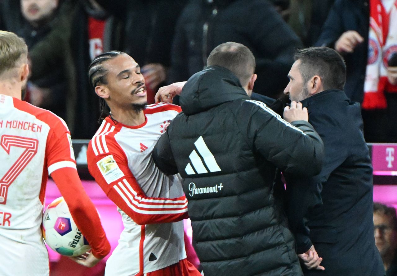 Scandal în Bundesliga: Leroy Sane, pălmuit de antrenorul adversarei: "M-a provocat!"_5