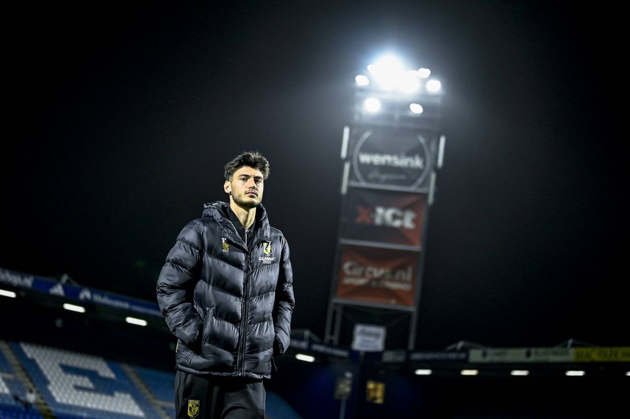 Adrian Mazilu a debutat la Vitesse! Situație dramatică pentru noua sa echipă_1