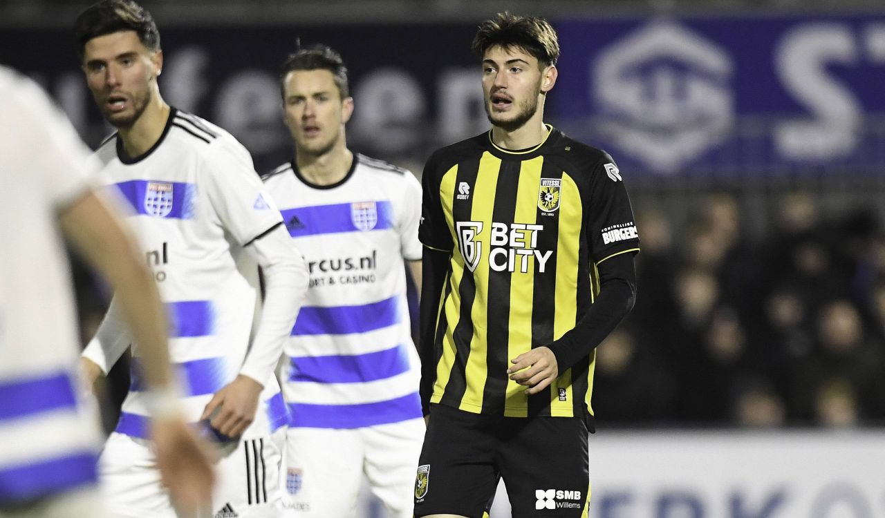 Adrian Mazilu a debutat la Vitesse! Situație dramatică pentru noua sa echipă_5