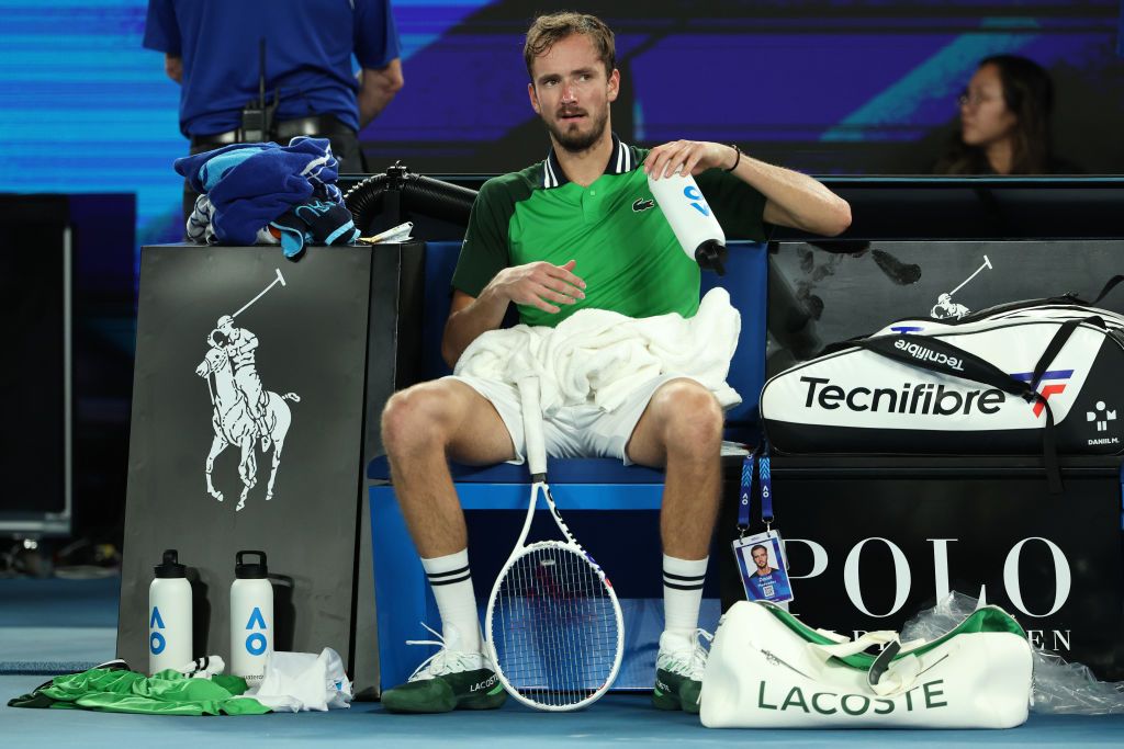 Păcatele lui Medvedev: Jannik Sinner devine campion de Grand Slam în țara lui Darren Cahill_78