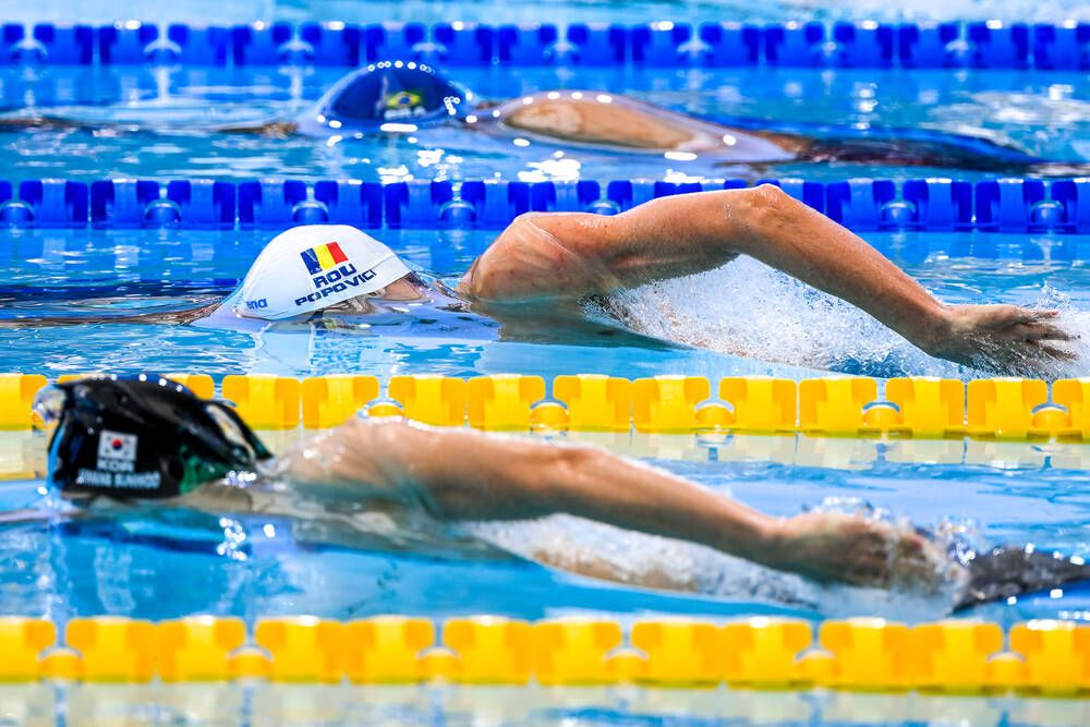 România, ce performanță! David Popovici a intrat hotărât în bazin în an olimpic. Superstarul natației, victorii excepționale_4
