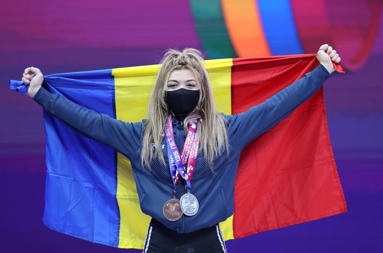 Ce își propune pentru 2024 campioana Mihaela Cambei, una dintre cele mai sexy sportive din România_25