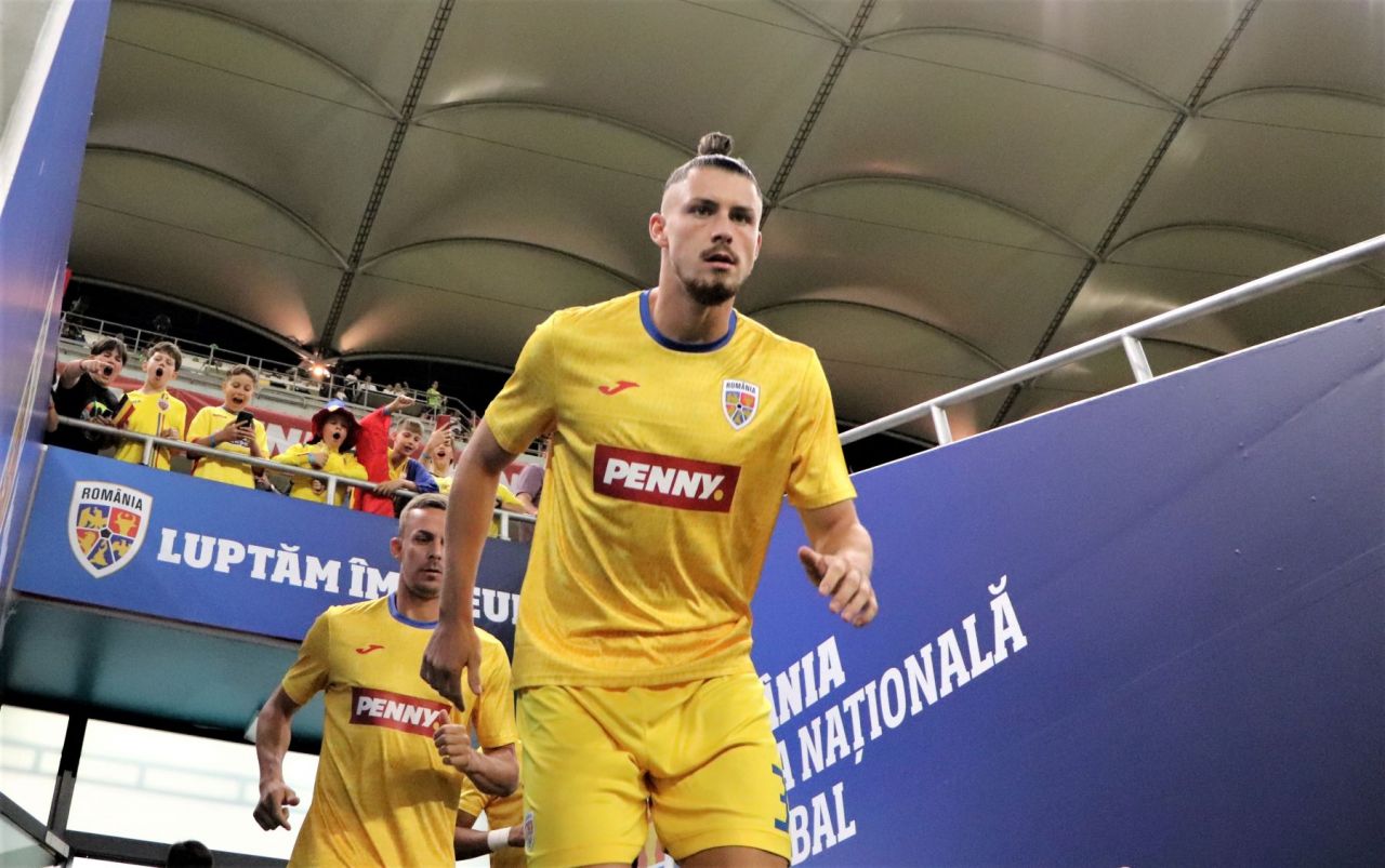 Motivul pentru care FRF va încasa bani din transferul lui Radu Drăgușin la Tottenham, deși suma i se cuvenea Rapidului _6