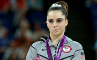 
	McKayla is not impressed! Cu ce probleme se confruntă gimnasta devenită celebră după ce a fost învinsă de Sandra Izbașa la JO 2012
